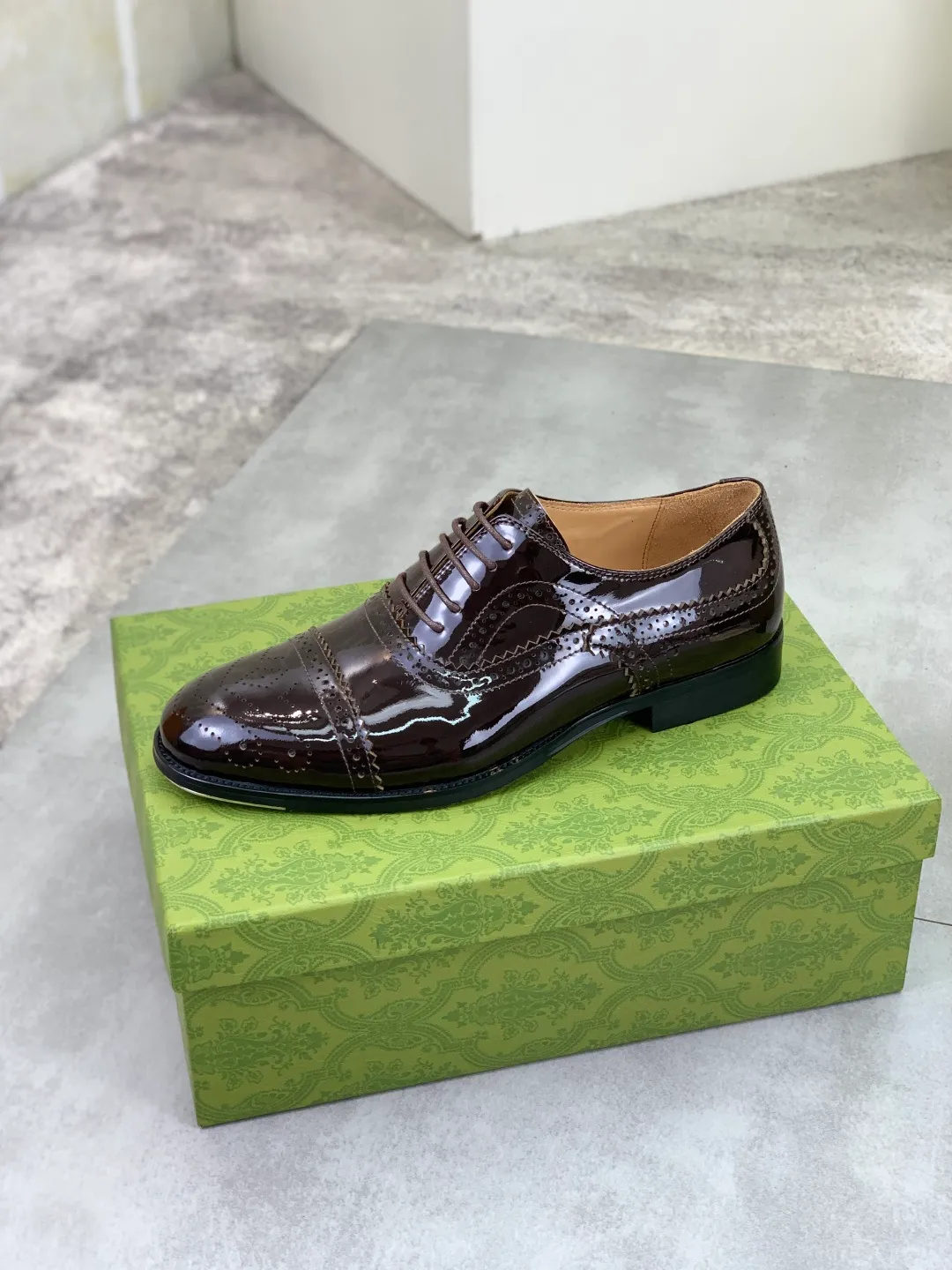 Men's men's shoes 💰P640 [New style] Water dyed cowhide 💰💎💎💎 [Gucci] GUCCI high-end men's formal business leather shoes, original order 1:1! Original imported high-end open-edge beaded calfskin, original metal buckle, imported first-layer cowhide lining for feet. Original high-end outsole, men's shoe size: 39-44 (45 customized) 3️⃣ colors available
